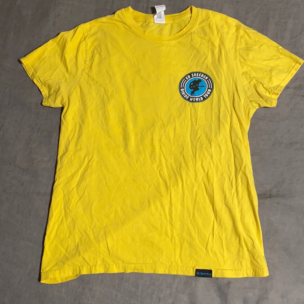 Women’s tee